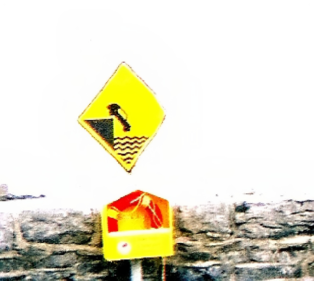 pleasedontdrown.jpg