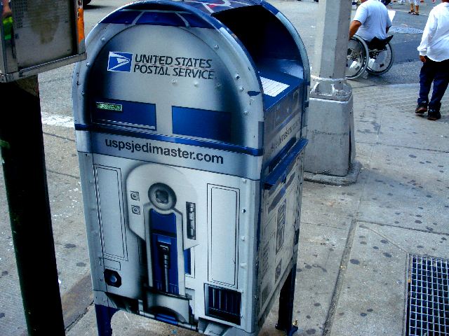 r2d2mailbox.JPG